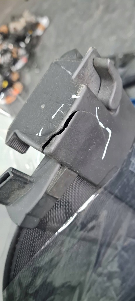 фото №15, Sq8 4m q8 шторка багажника задняя задняя 94h czarna 4m8863553b