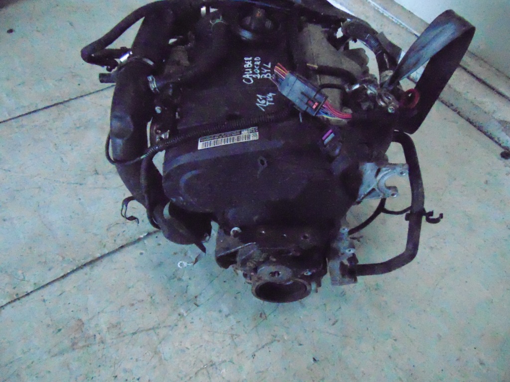 Kompletny двигун dodge caliber 2.0 crd byl Недорого