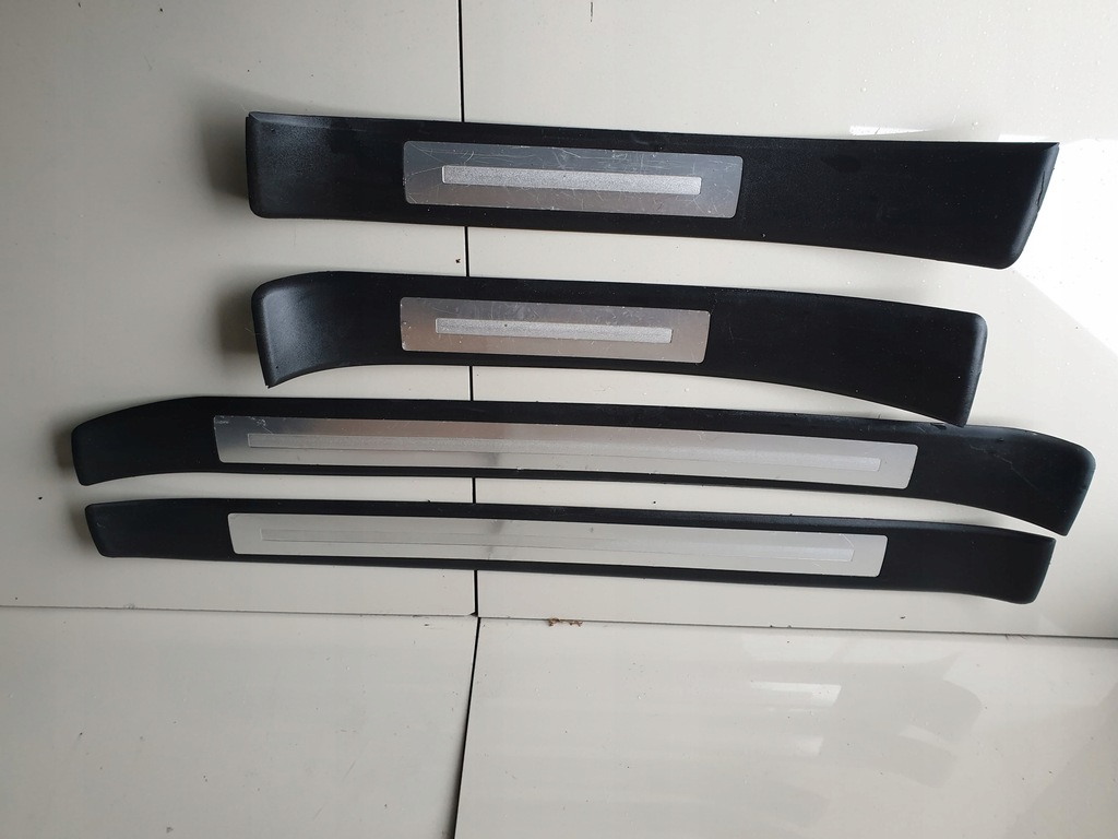 фото №1, A4 b6 накладки накладки поріг комплект 8e0853373c