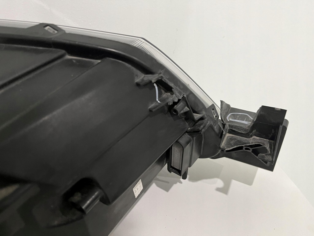 Seat ateca фара лівий перед full led 576941007f в Україні