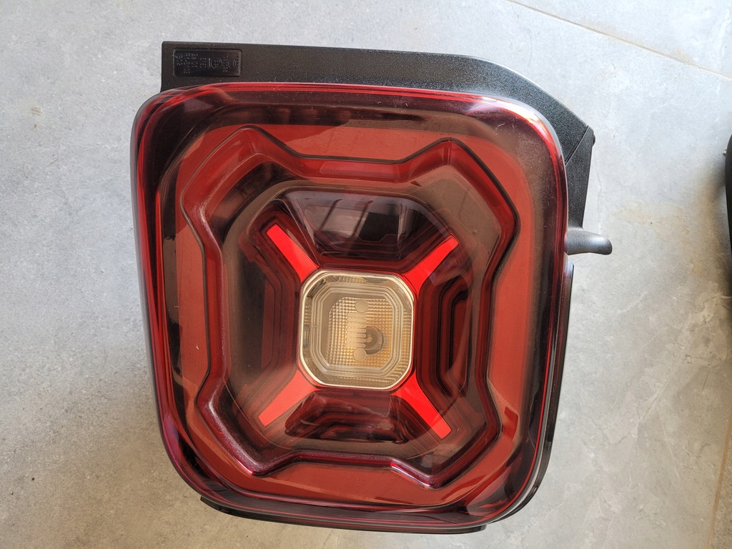 фото №1, 52087955rh jeep renegade лампа задня права