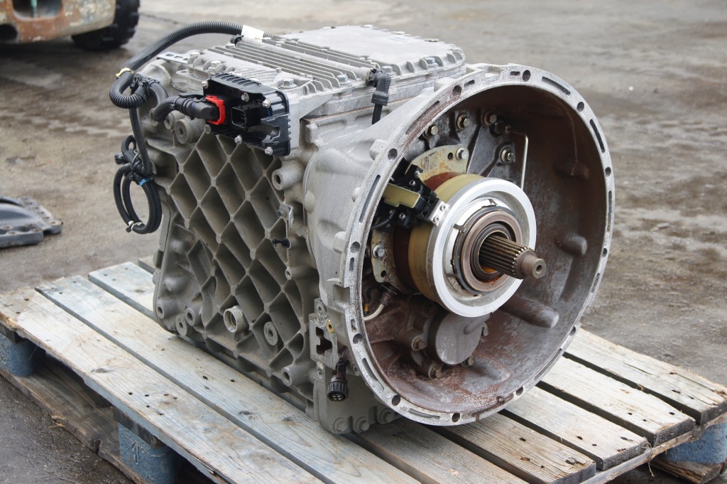 фото №1, Коробка передач передач renault , volvo , at2412f