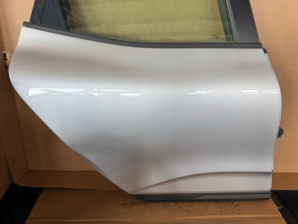 фото №1, Двері задні праве задня правий скло молдинг петлі ted69 renault clio v