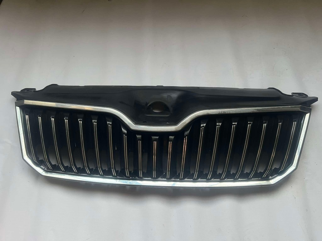фото №1, Решётка радиатора решётка радиатора skoda superb iii 3vd853343