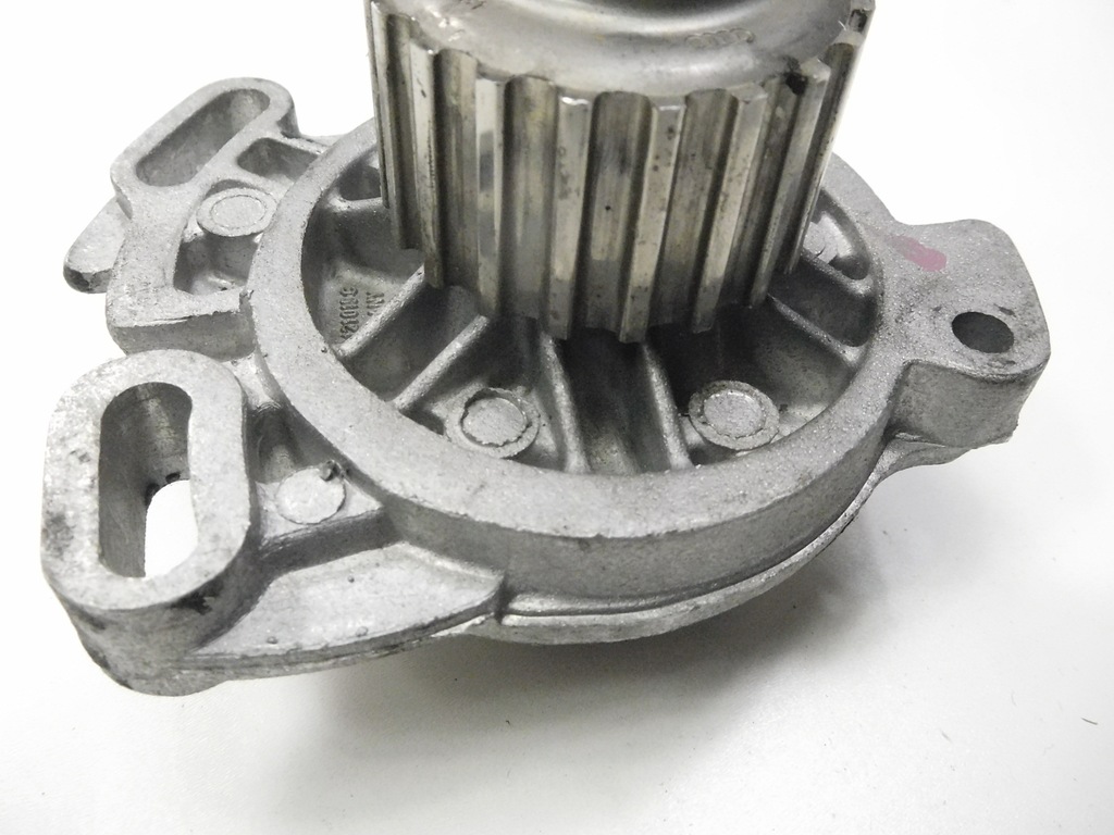 фото №9, Насос wody audi 100 оригинальный номер 46121004