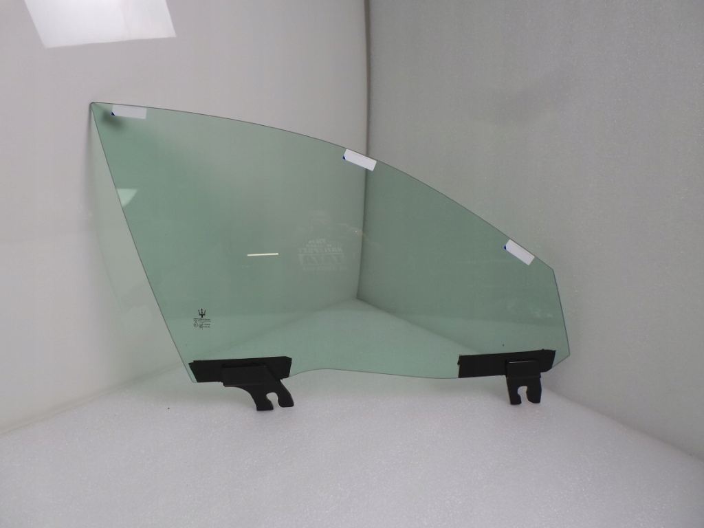 фото №1, Скло двері права maserati ghibli quattroporte