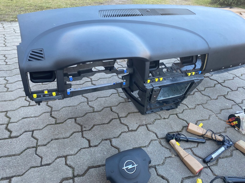 фото №4, Opel signum приборная панель консоль подушка натяжитель