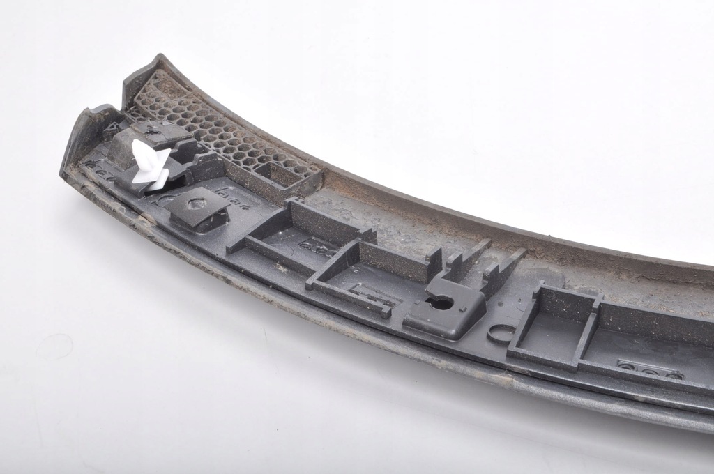 фото №9, Ford puma mk2 накладка крила лівий задня l1tb-s286d03-d