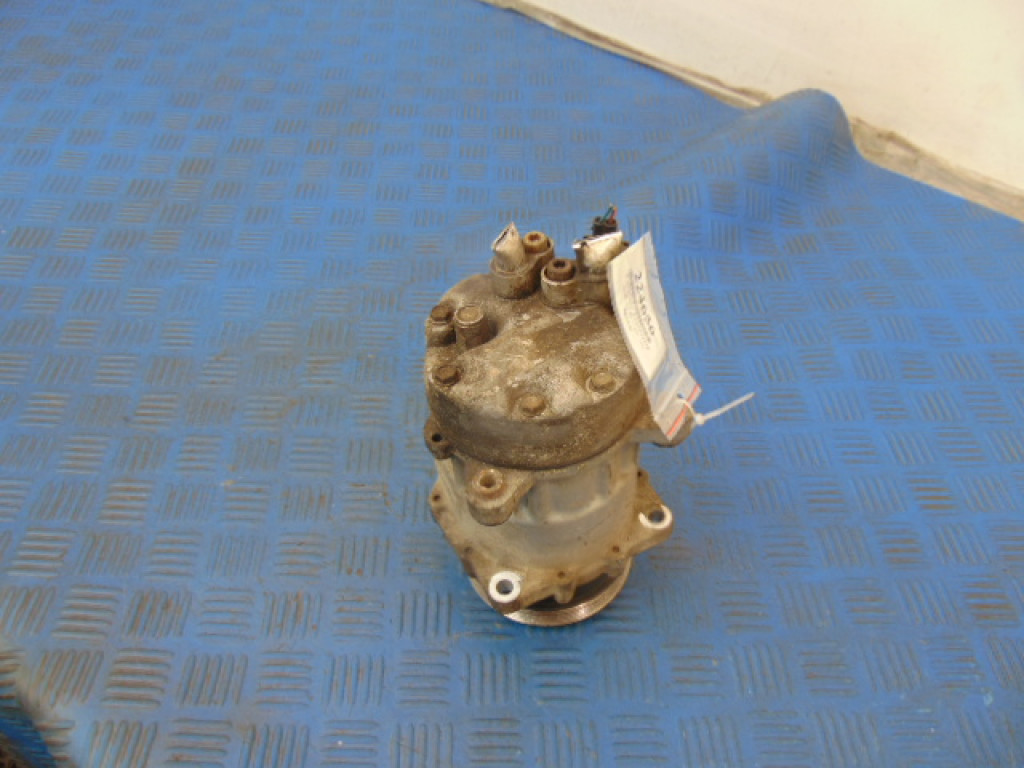 фото №5, Audi a3 8l hb 1.6 8v компресор кондиціонера 1j0820803a