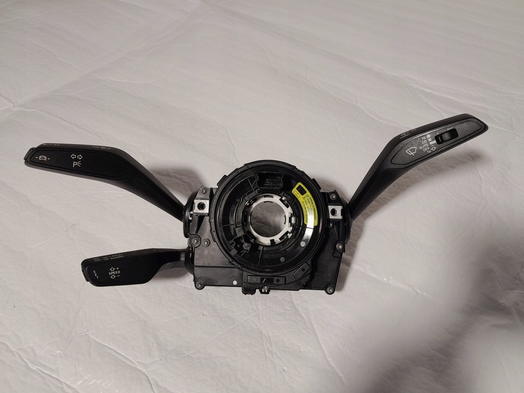 фото №1, Audi a4 b9 lift переключатель комбинированный лента 4n0907129kc