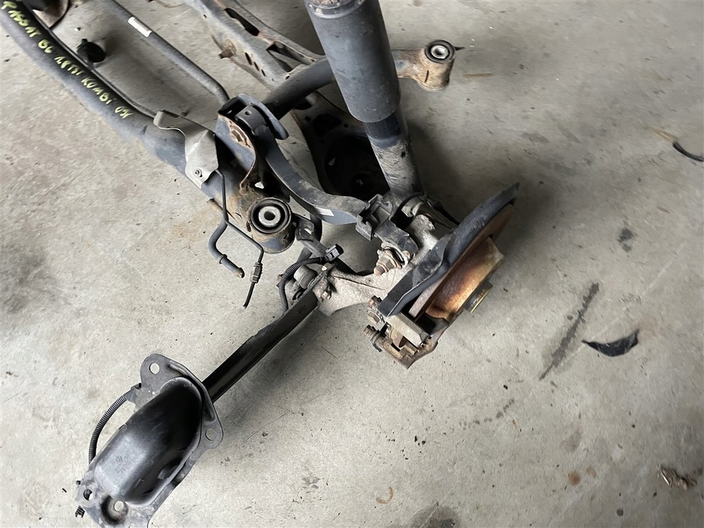 фото №6, Підрамник підрамник важіль поворотний кулак підвіска задня vw passat b6 b7 kombi 08-14rok