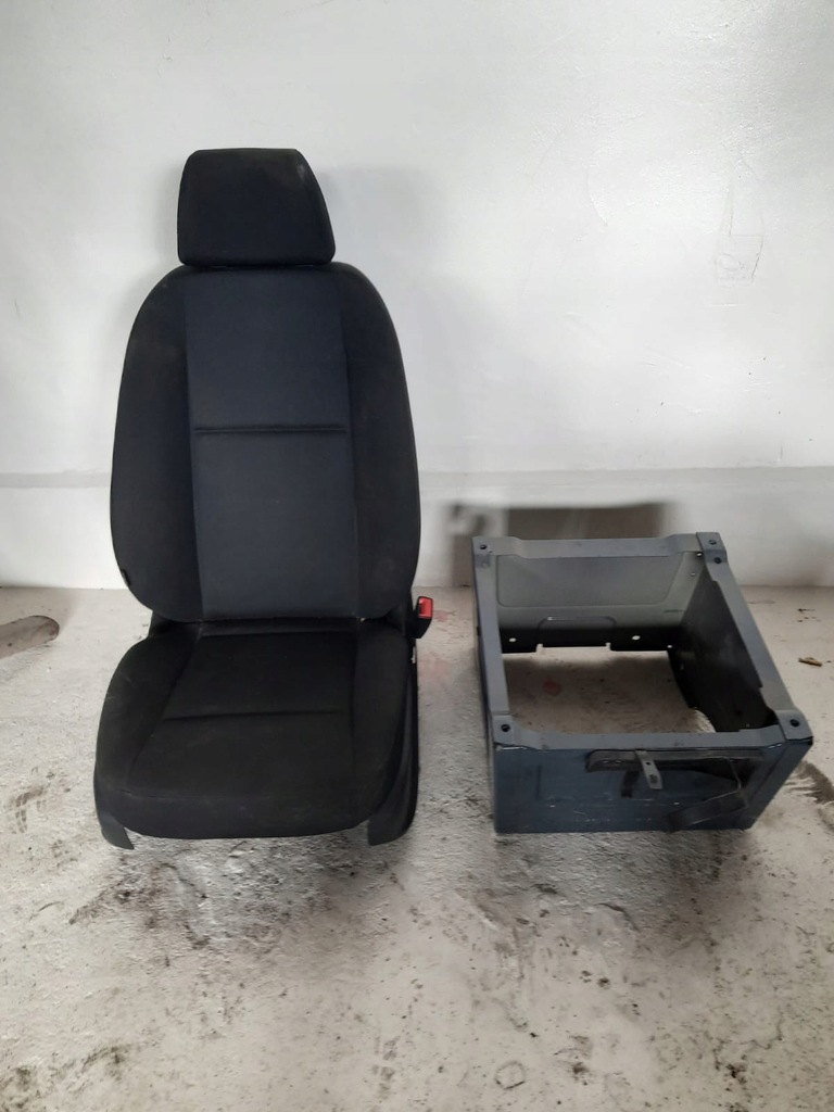 фото №1, Сиденье правый mercedes sprinter 907 910