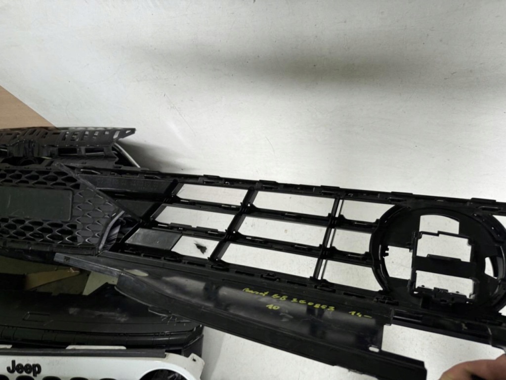 фото №9, Решітка радіатора решітка радіатора vw passat b8 3g 14-