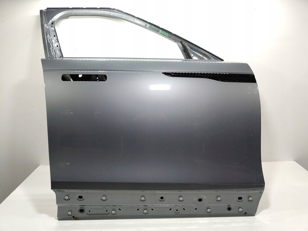 фото №1, Land rover range rover velar l560 дверь правый перед передние j8a2-211b02-aa