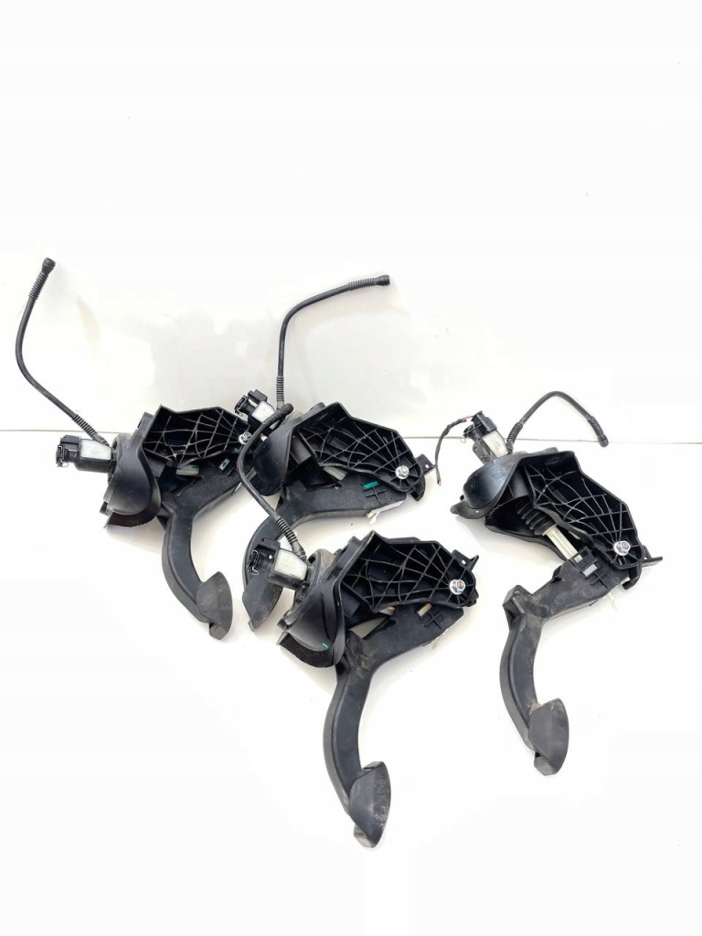 фото №1, Педаль зчеплення помпа peugeot expert citroen jumpy proace iii 3 9817949480