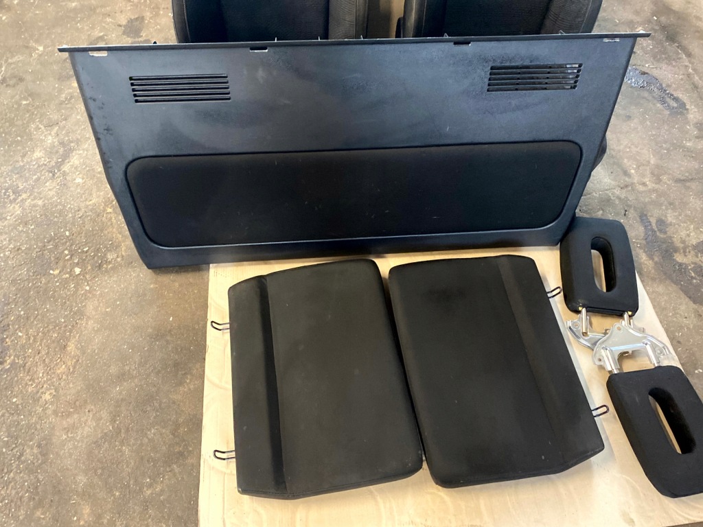 фото №14, Підголівник заднє сидіння задня задня 1,5 кабіни лавка спинка toyota hilux 8 viii 15-