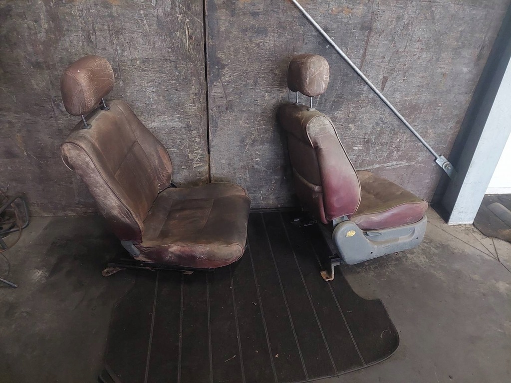 фото №9, Комплект сидений левый правый +заднее сиденье задняя ssangyong musso i