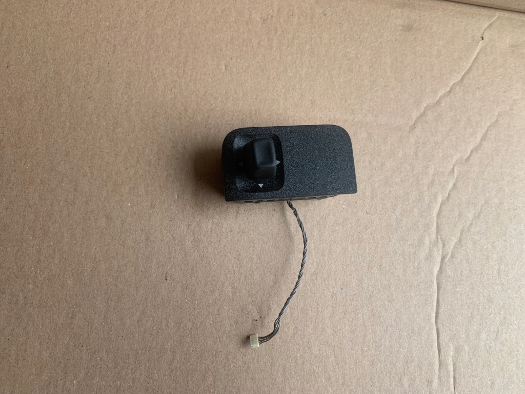 фото №1, Кнопка регулювання керма mercedes gle w167