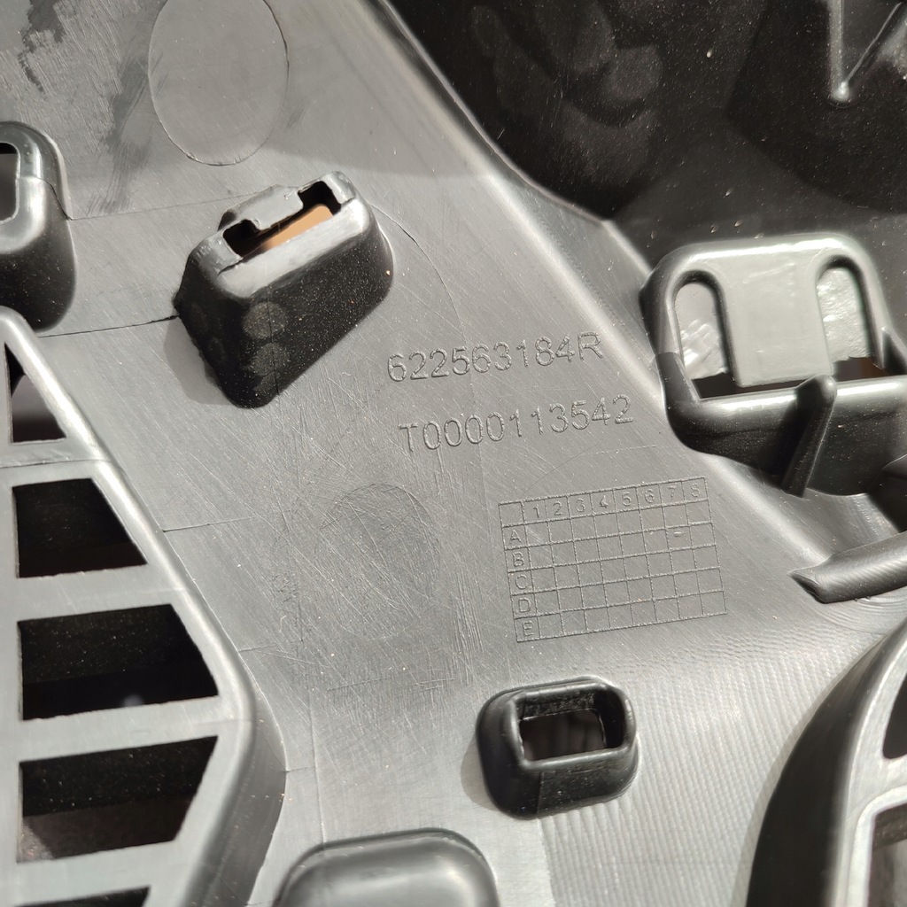 фото №7, Renault clio 4 iv 12-16 решётка радиатора решётка радиатора радиатора 622563184r idealne оригинал