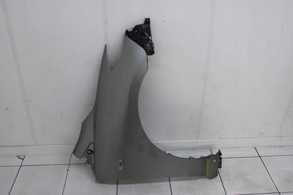 Купить Mazda 5 v cr 05r- крыло  правый  перед передний 38p