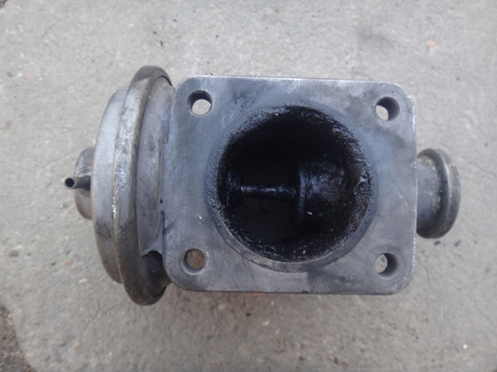 Клапан egr bmw e46 318 320 d e39 520 d 136 km m47 Недорого
