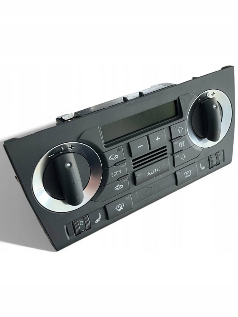 фото №1, Audi a3 s3 8p панель обдув кондиционера 8p0820043ah