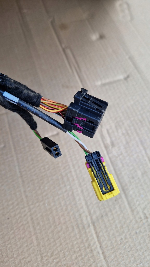 фото №12, Сиденья заднее сиденье skoda superb iii sedan электрика full śliczne