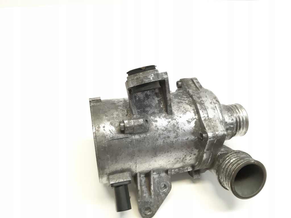 Насос води електричний. bmw e90 1.6 1.8 7561229 7010787 в Україні