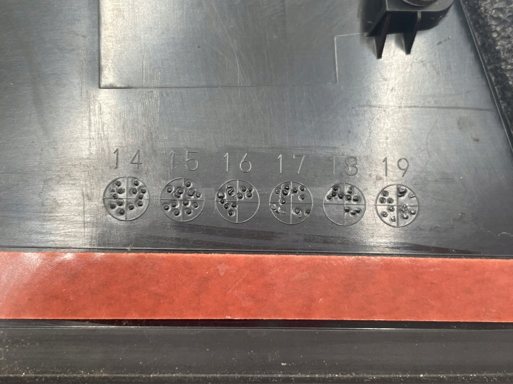 фото №9, Mazda 3 права молдинг двері перед передня