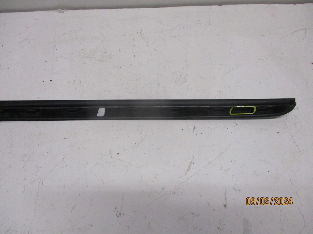 фото №5, Накладка молдинг peugeot 308 t10 98355043xt