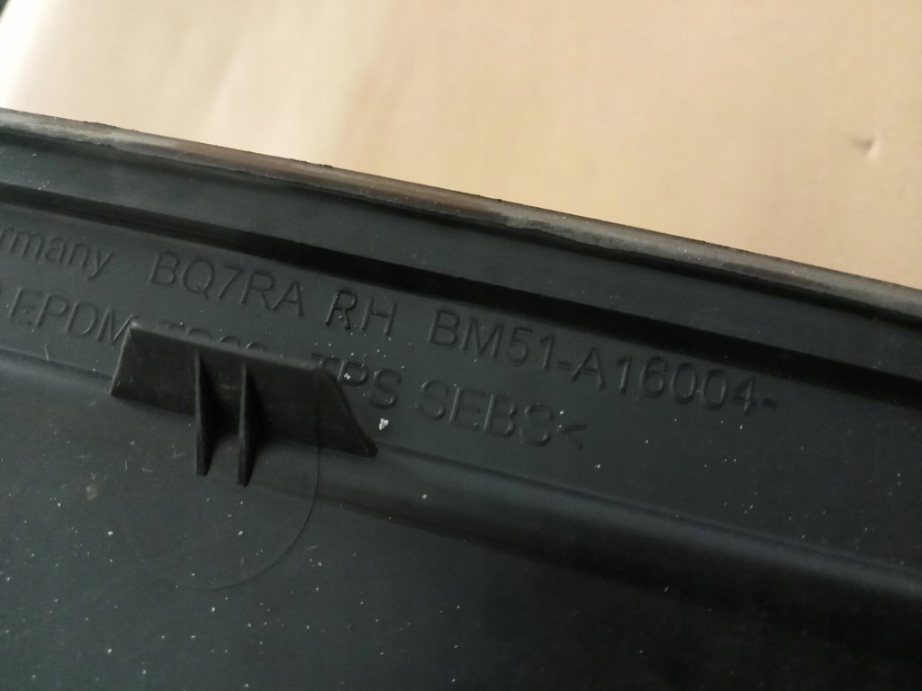 фото №6, Ford focus mk3 11-18- треугольник заглушка правый перед bm51-a16004