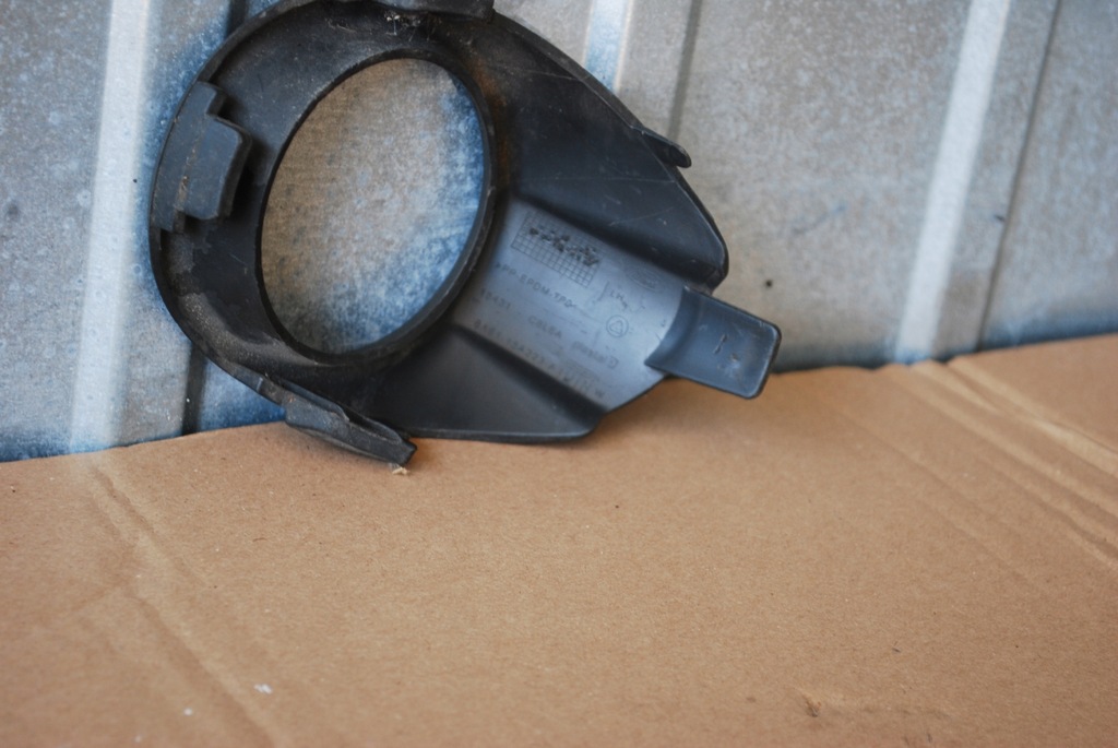 фото №9, Заглушка противотуманной фары левая ford fiesta 7 8a61-15a223-a