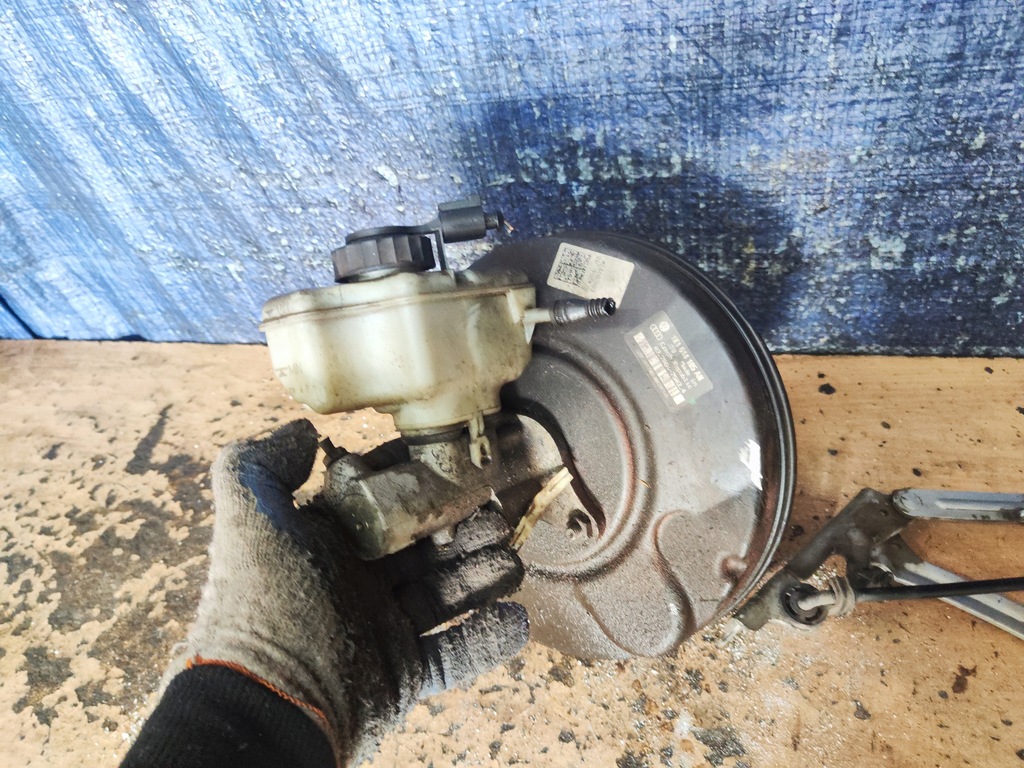 фото №1, Vw golf v plus 1.9 tdi підсилювач гальм насос гальмівна