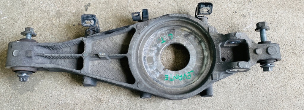 фото №1, Maserati levante 3.0 d.wahacz задняя нижний левый