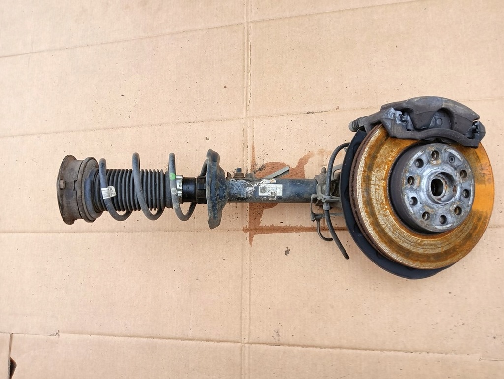 фото №1, Seat leon iii mcperson правий перед 5q0413023fm