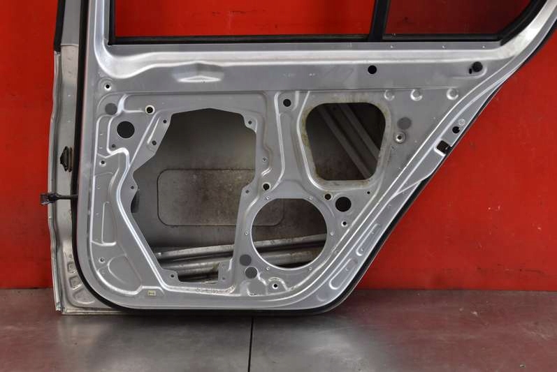 фото №11, Дверь правое задняя задние la7w skoda superb 2 ii hb lift 13-15