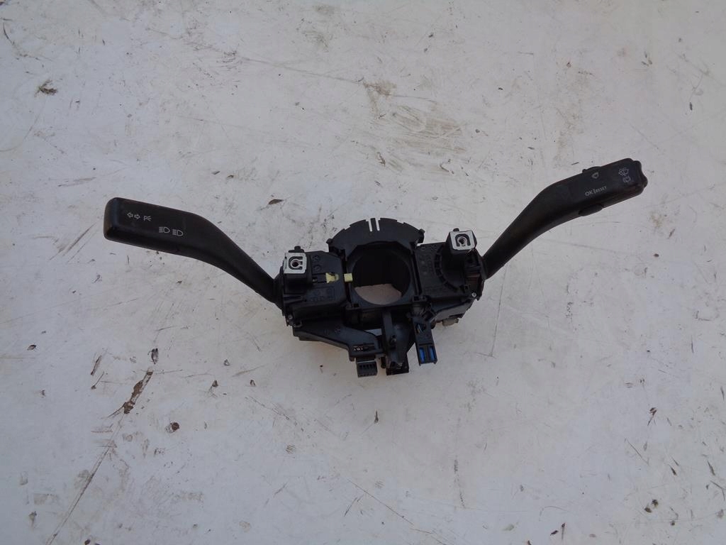 фото №1, Перемикач комбінований 1k0953503dr octavia 2 ii