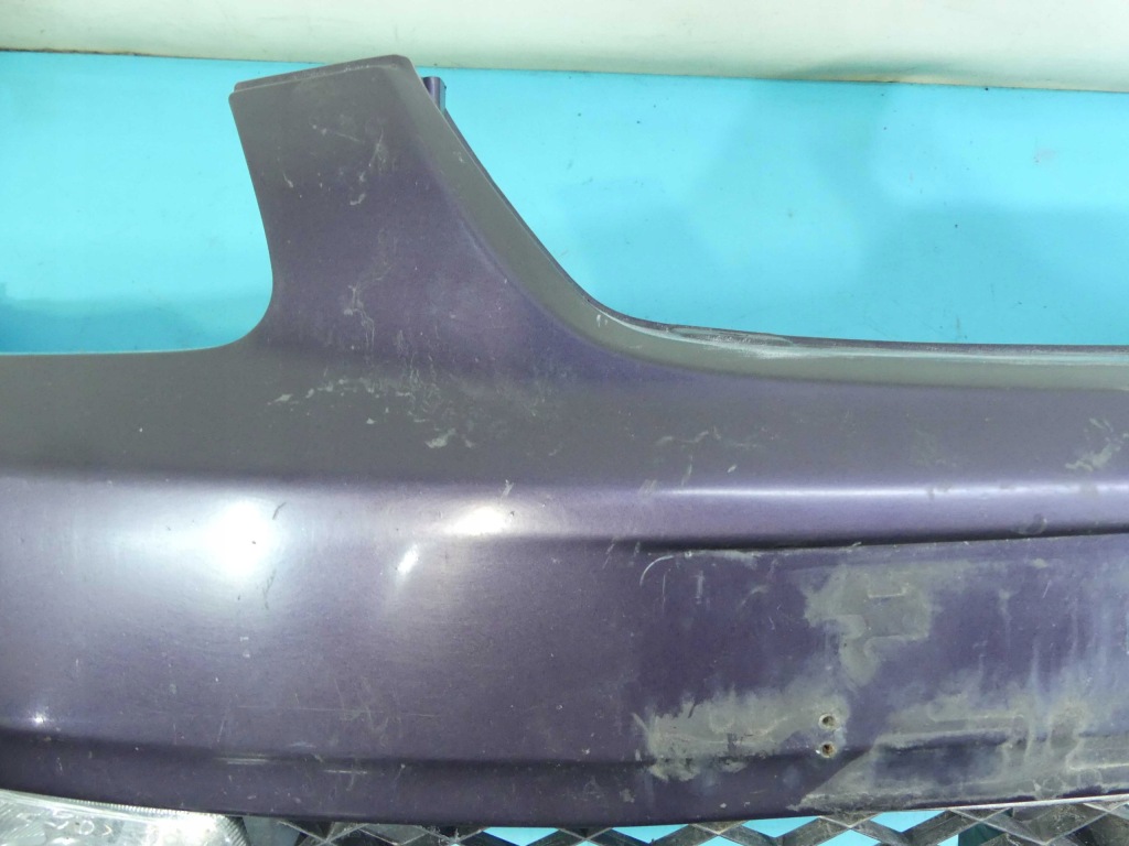 Бампер перед mazda 323f 98-03 fioletowy 16x Цена
