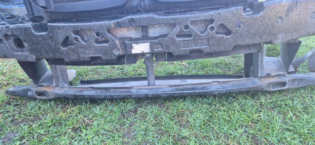 Ремінь передній перед підсилювач балка bmw 5 f10 f11 Зі Шроту