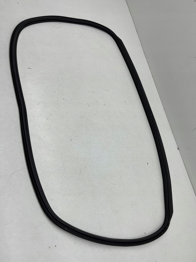 фото №9, Audi a6 c7 sedan прокладка кришки кришки багажника