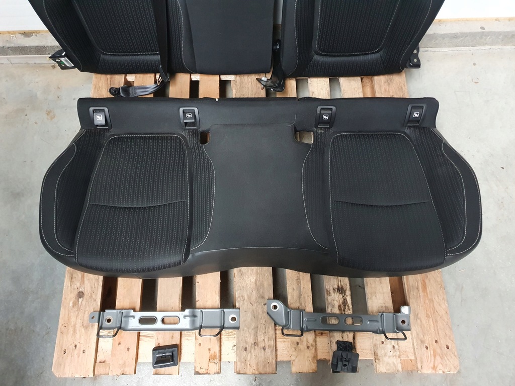 фото №10, Сиденье сиденья заднее сиденье renault megane iv 4 hb