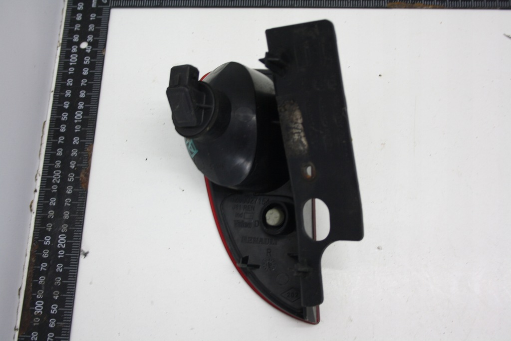 фото №3, Лампа лівий задня renault espace iv 4 8200027154