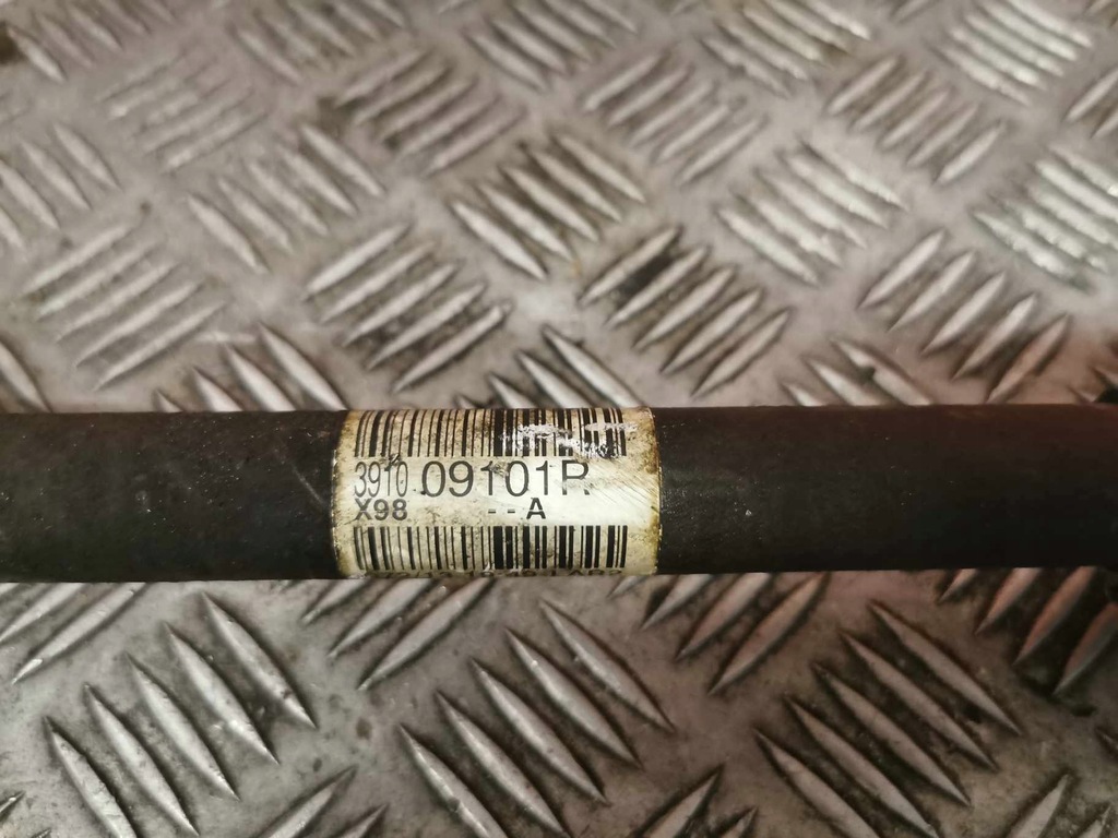 фото №2, Приводной вал правая renault clio iv 0,9 tce 391009101r