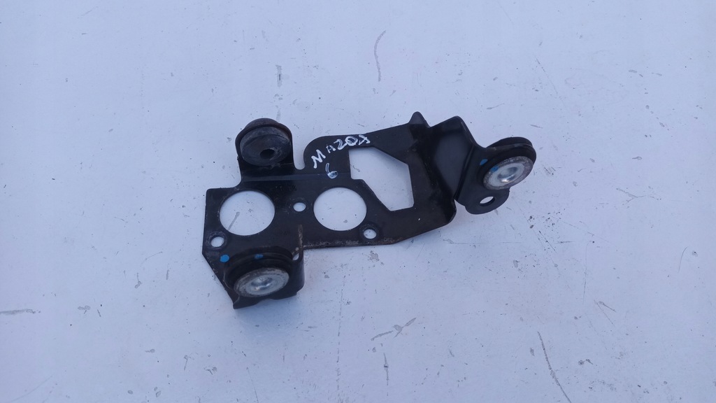 фото №1, Mazda 6 gj 2.2 d кронштейн насоса abs