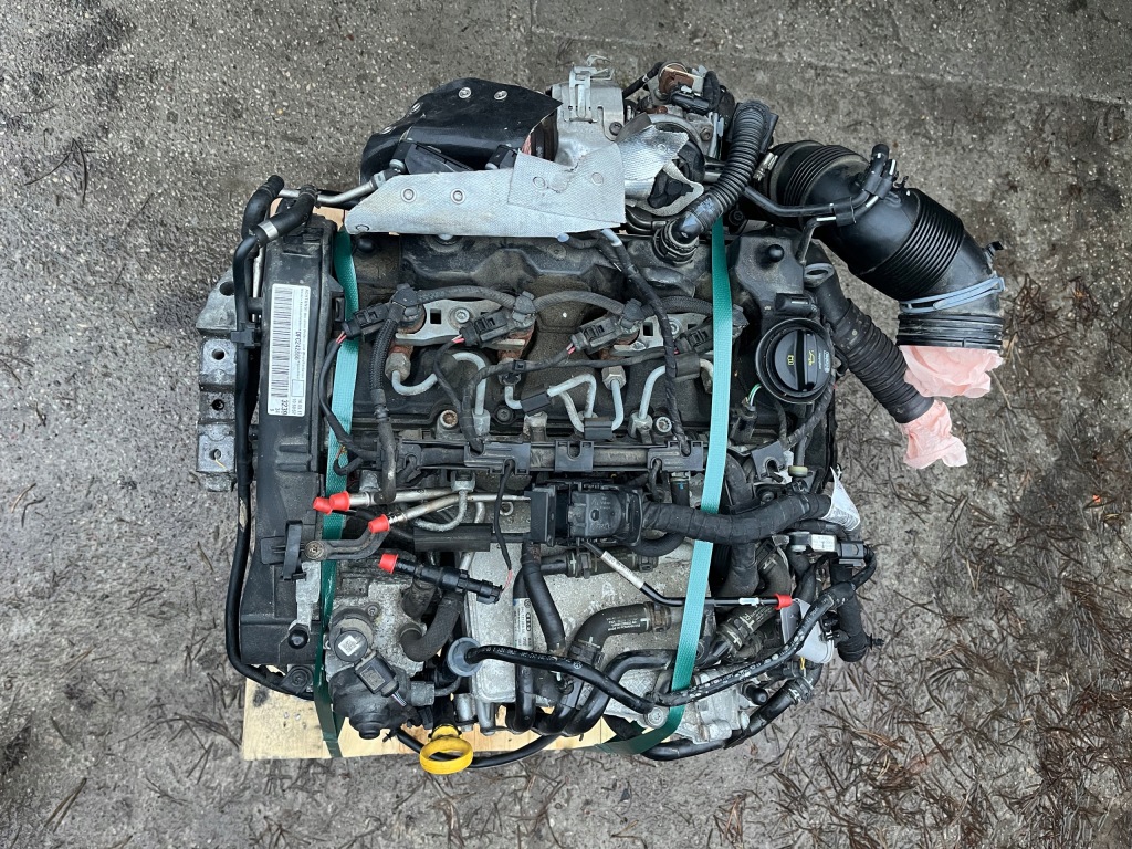 Купити Двигун vw, skoda, 2.0tdi dfc dfca