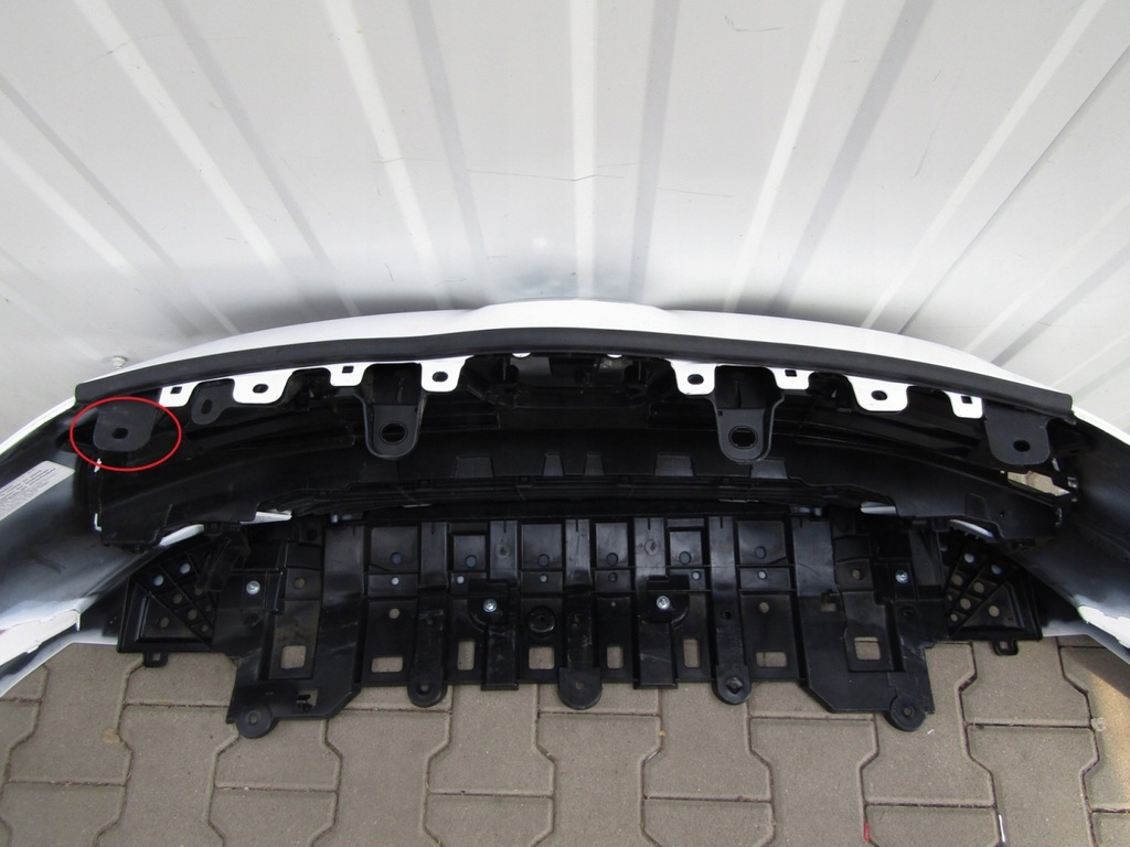 фото №11, Toyota yaris 4 iv 20- бампер перед передній