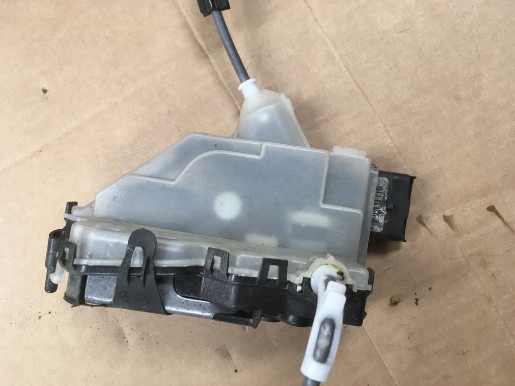 фото №5, Замок двері правий перед peugeot 2008 ii psa305588