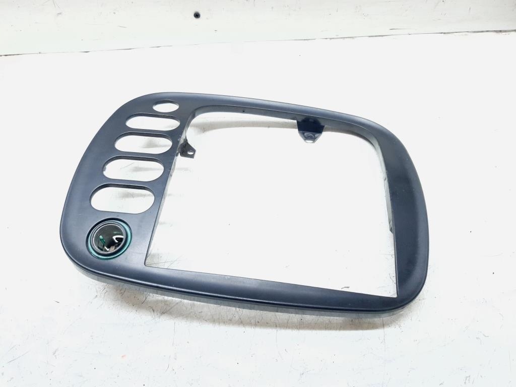 фото №1, Рамка панель радио консоли vw sharan i