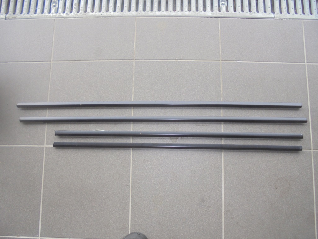 Купити Молдинг ущільнювач двері bmw 5 e60 m-pakiet