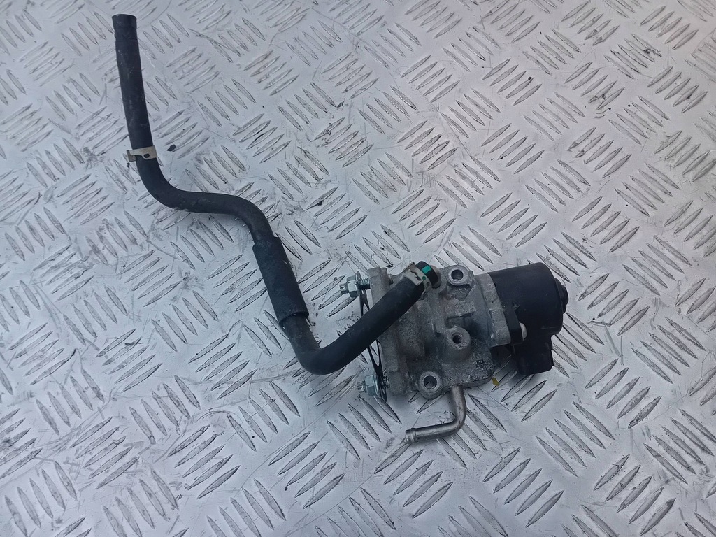 фото №1, Lexus оригінальний номер 2562036060 клапан egr гібрид